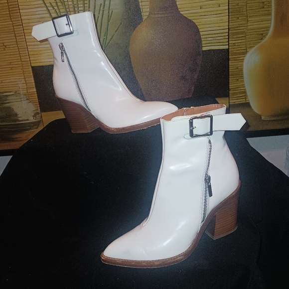 Ladies high heel ankle boots - Picture 8 of 12